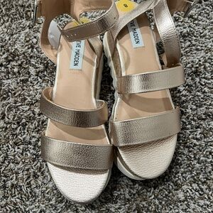 Steve Madden Women's Metallic Sandals